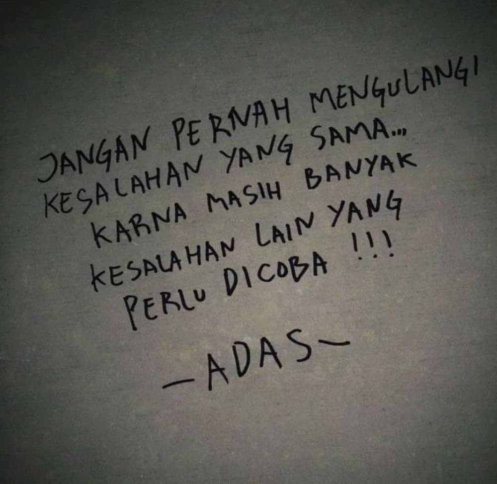 Coretan Tembok Yang Bikin Seyum-Senyum Semangat